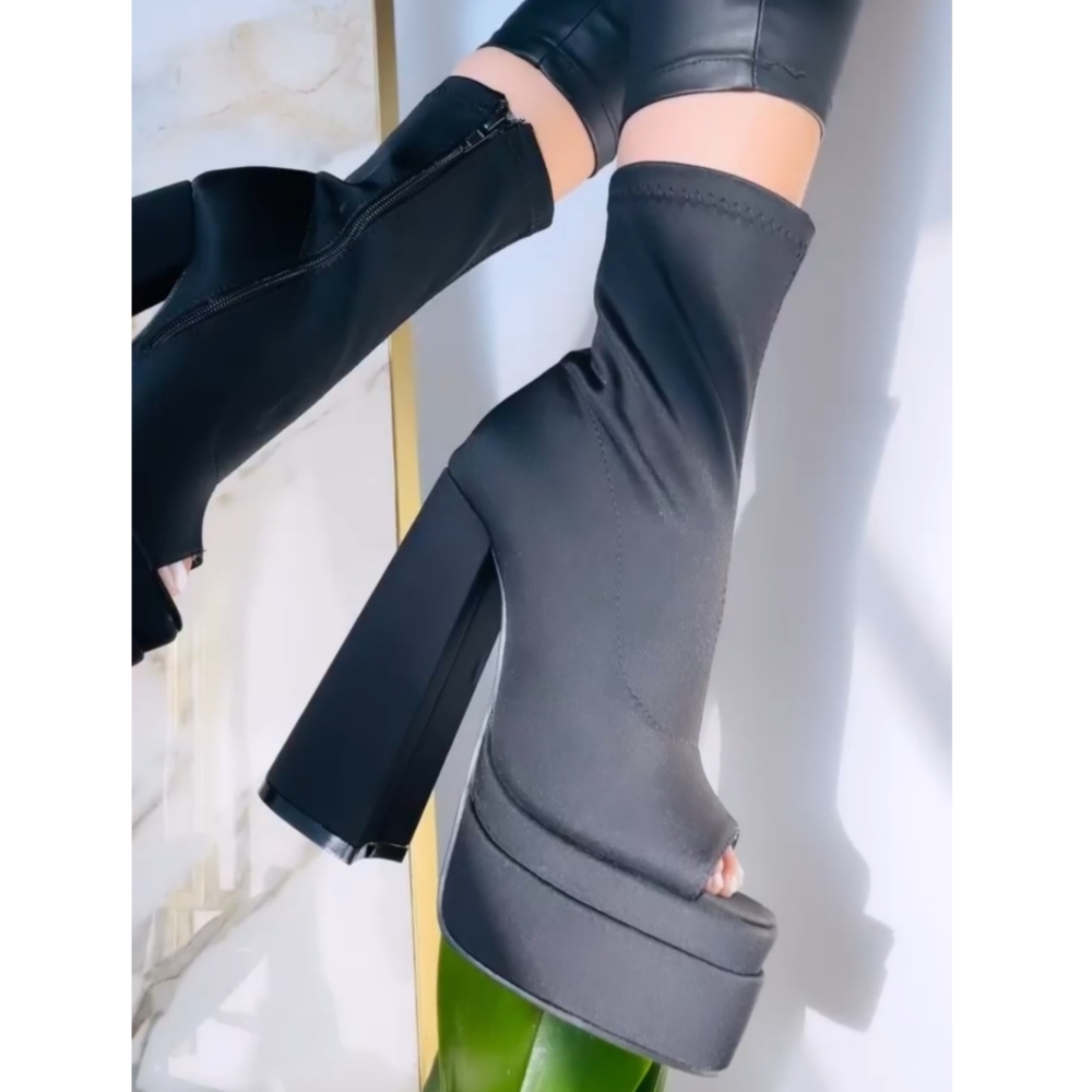 𝙉𝙀𝙒 𝙄𝙉🖤🎥𝑺𝒕𝒖𝒏𝒏𝒊𝒏𝒈 𝑽𝒊𝒆𝒘𝒔 𝑷𝒍𝒂𝒕𝒇𝒐𝒓𝒎 𝑩𝒐𝒐𝒕 - BLACK - Picture 11 of 11